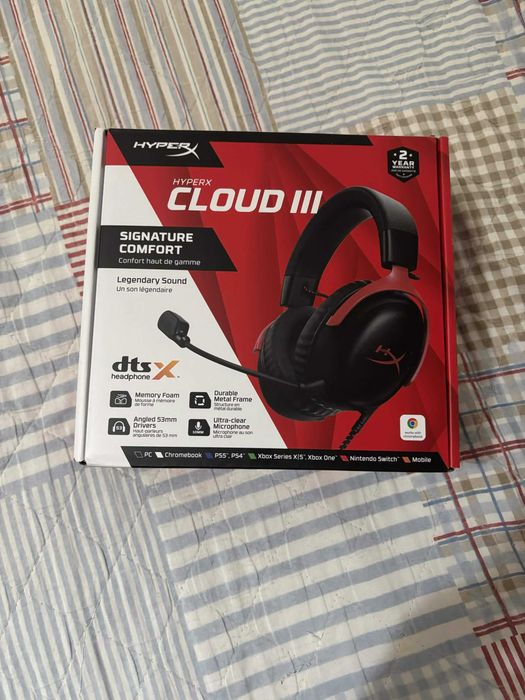 Headset / Auscultadores HyperX Cloud III – Como Novos