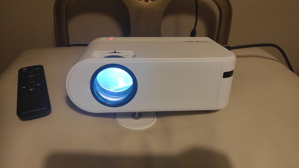 Projector V2 Yabber