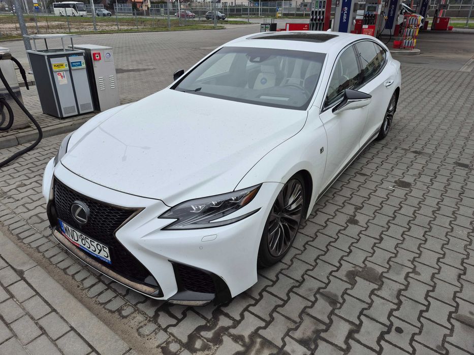 Prywatny Kierowca-Szofer Lexus LS500h VIP