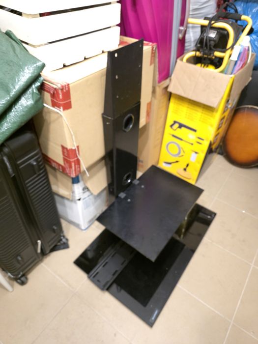 Półka stelarz pod TV Philips