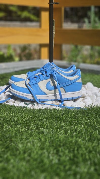 Nike Dunk Low Azuis e Brancas - Tam. 38 - Usadas, como novas