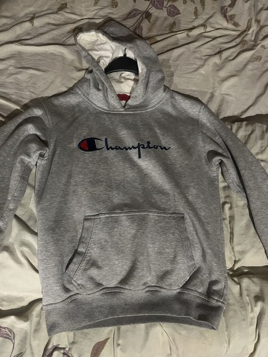 Кофта Champion в хорошем состоянии