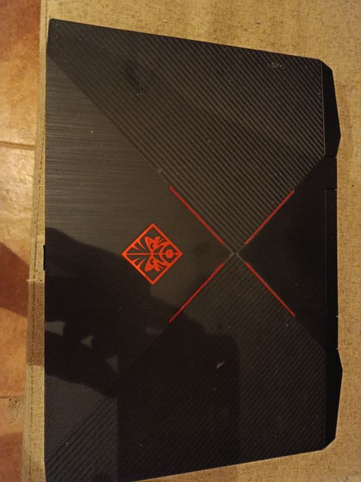 Vendo/troco HP OMEN 15-dc1036np 15.6" i7 16GB 512GB GTX 1660 TI RGB 14