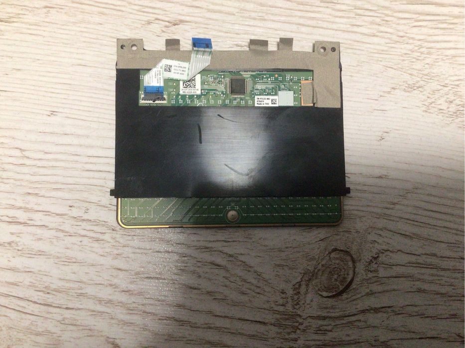 Тачпад Dell XPS 9550/9570