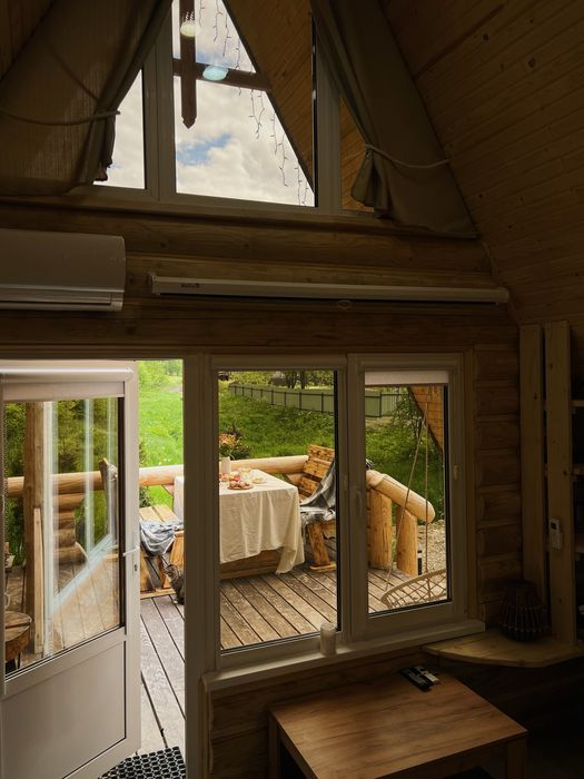 Будиночок в Карпатах