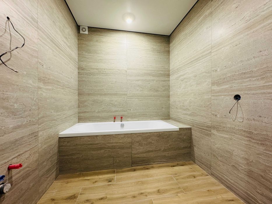 БЕЗ КОМІСІЇ, готовий будинок з новим РЕМНТОМ, заходь і живи