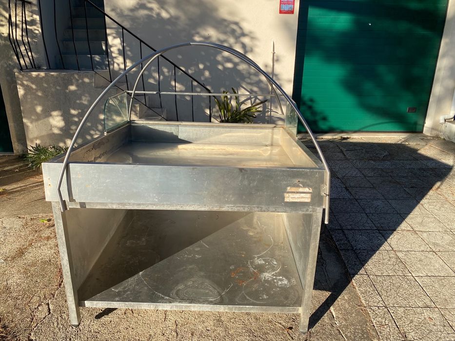 Expositor / bancada em inox para peixaria