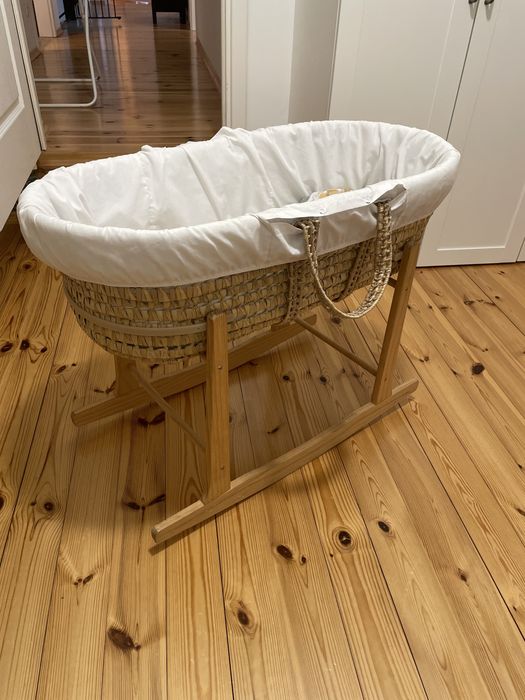 Kołyska, kosz Mojżesza