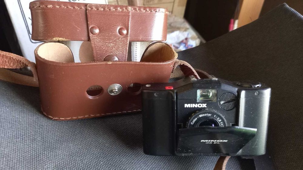 Lote 8 Câmaras Fotográficas Vintage Analógicas (Olympus, Minox, Zeiss, FED, Kodak)
