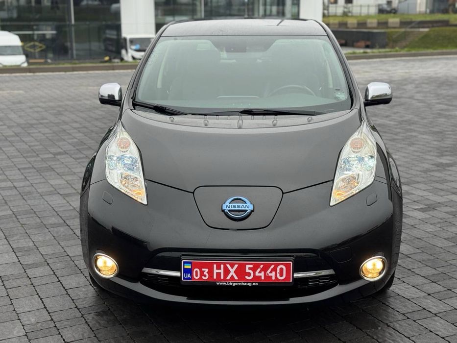 Nissan Leaf Tekna 24 kWh 11/12 Електро Авто