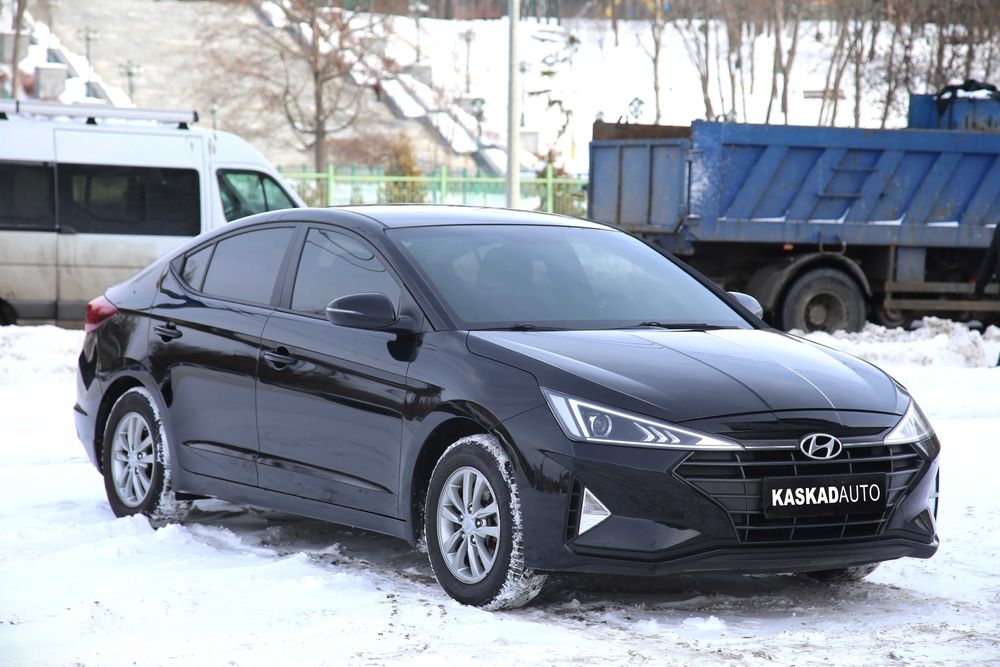 Hyundai Elantra 2020