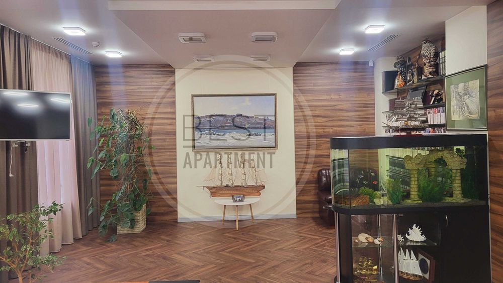 Без % продаж ФАСАД офісно-виробничого комплексу пр-к Степана Бандери 5