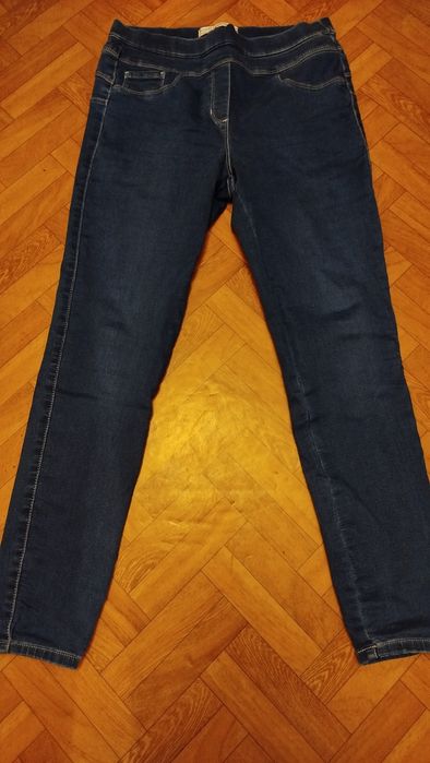 Spodnie damskie dżinsy gumki Next