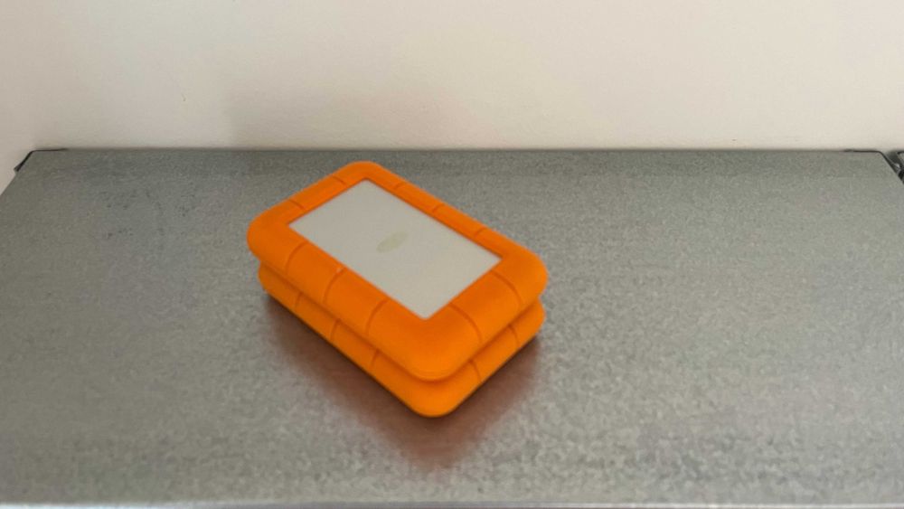Disco externo LaCie Rugged 1TB USB 3.0 / Thunderbolt - testado, SMART OK