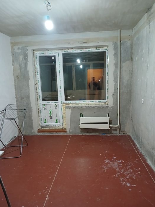 Продам 4 х комн  ЧН  84 м2 центр .Мстиславского 52