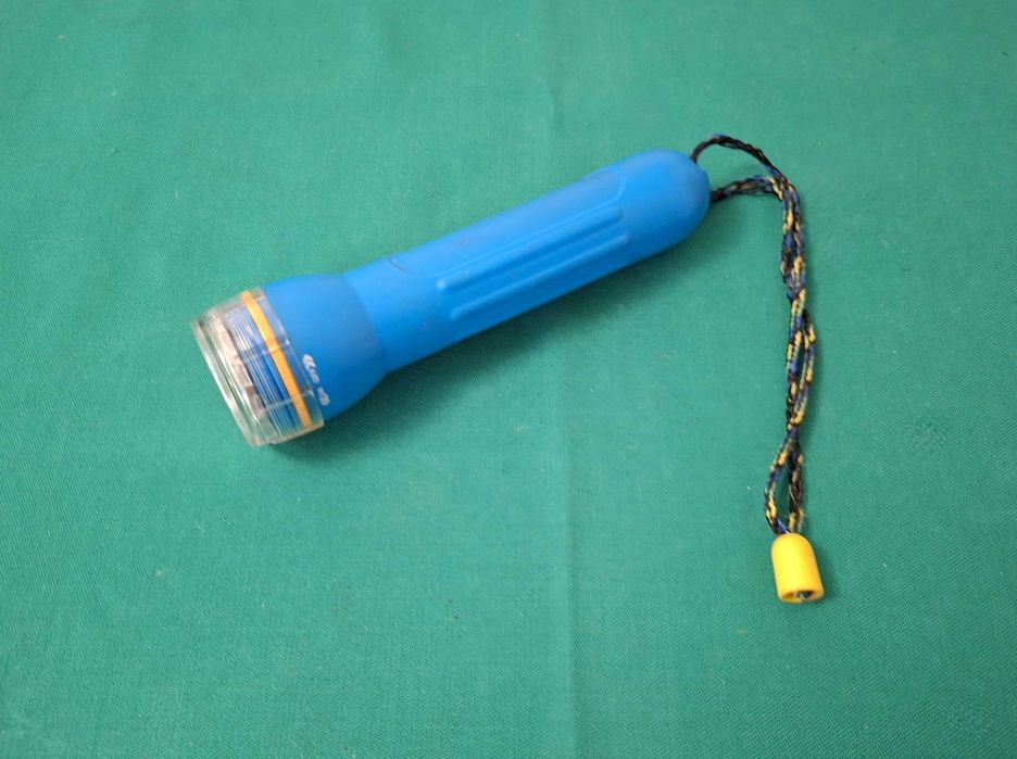 Pequena Lanterna Energizer waterproof, vintage