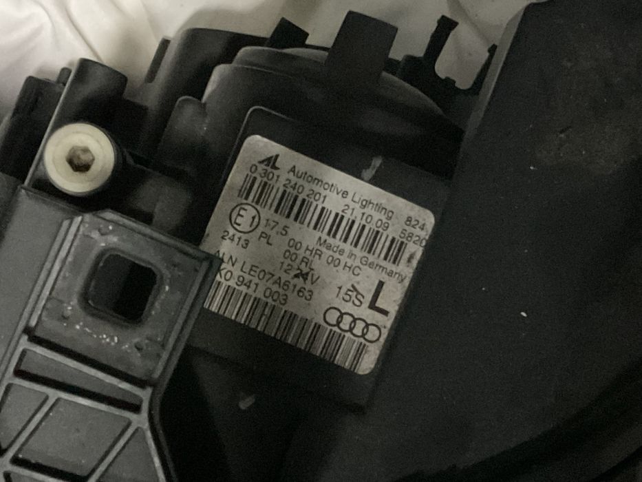 Vendo Farol Audi A4