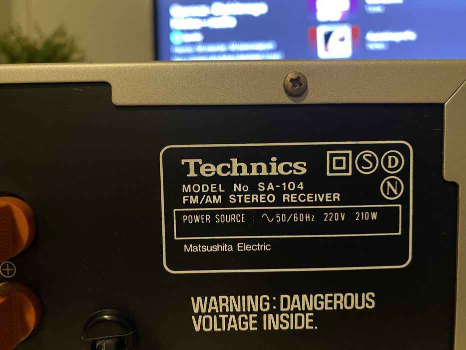 Amplituner Technics SA-104