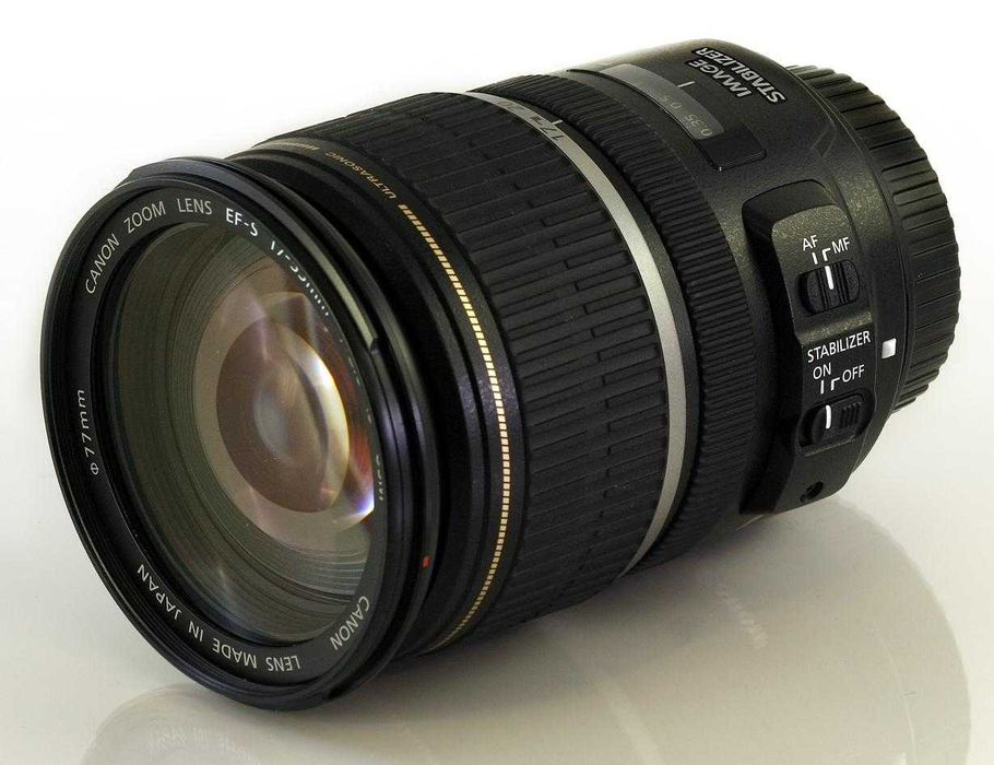 Canon EF-S 17-55mm f/2.8 IS USM