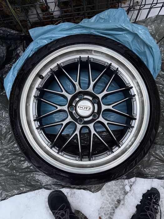 Felgi DOTZ Revvo Dark 8,5Jx19, ET34, 5x114.3 Gunmetal Polished Lip