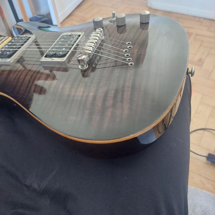 Vendo Ibanez SZ520