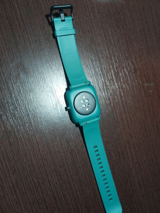 Часы Amazfit Bip U