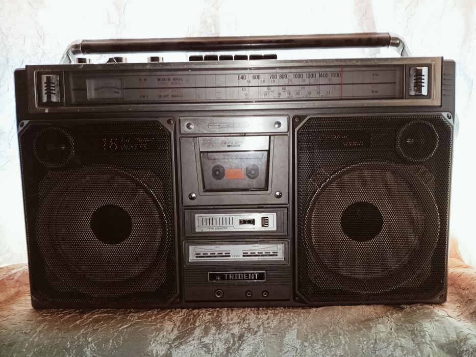 Trident CX-463N Głośnik/Radio kasetowe 1982r