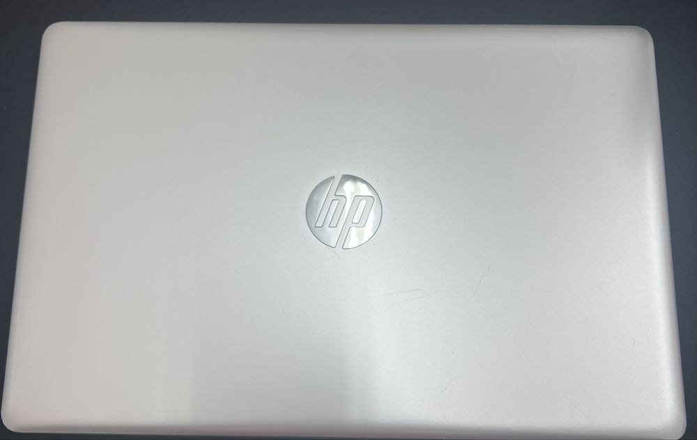 Portatil HP LapTop 15 da0xxx