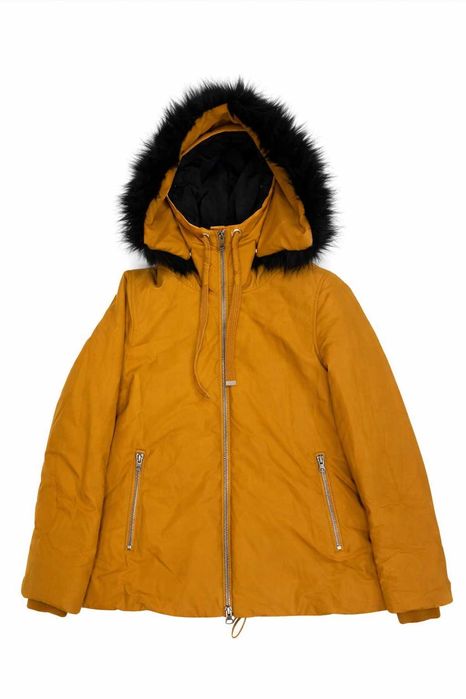 Зимова жіноча куртка zara