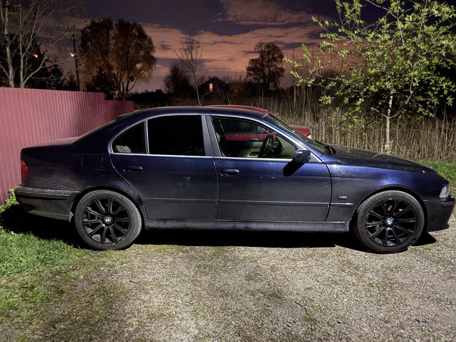 BMW E39 2.0D M47 2001 рік