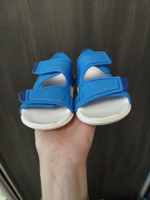 Дитячі босоніжки для хлопчика adidas Altaswim GV7803 34 Сині