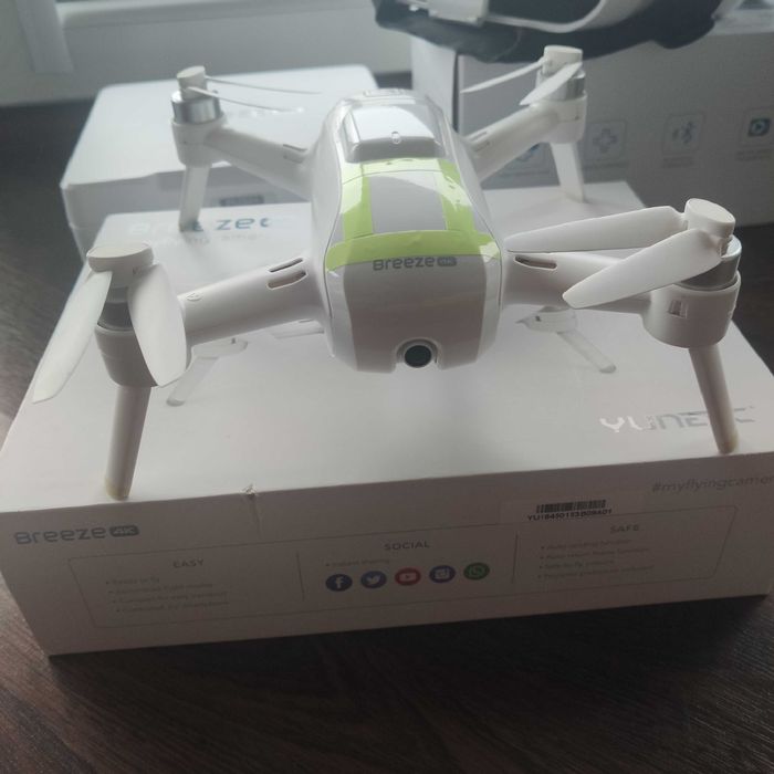 Dron 4K Yuneec Breeze (x2 Nowe baterie, sprawny) + FPV