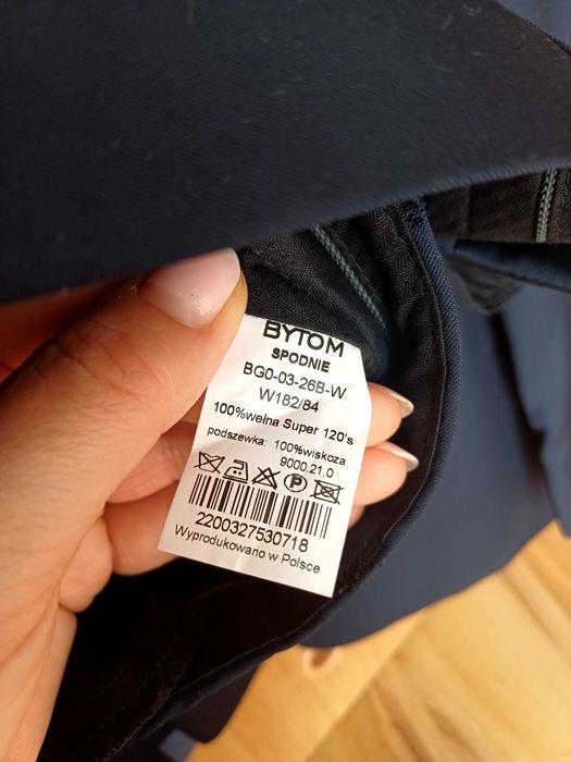 Garnitur męski granatowy Bytom rozm. 182