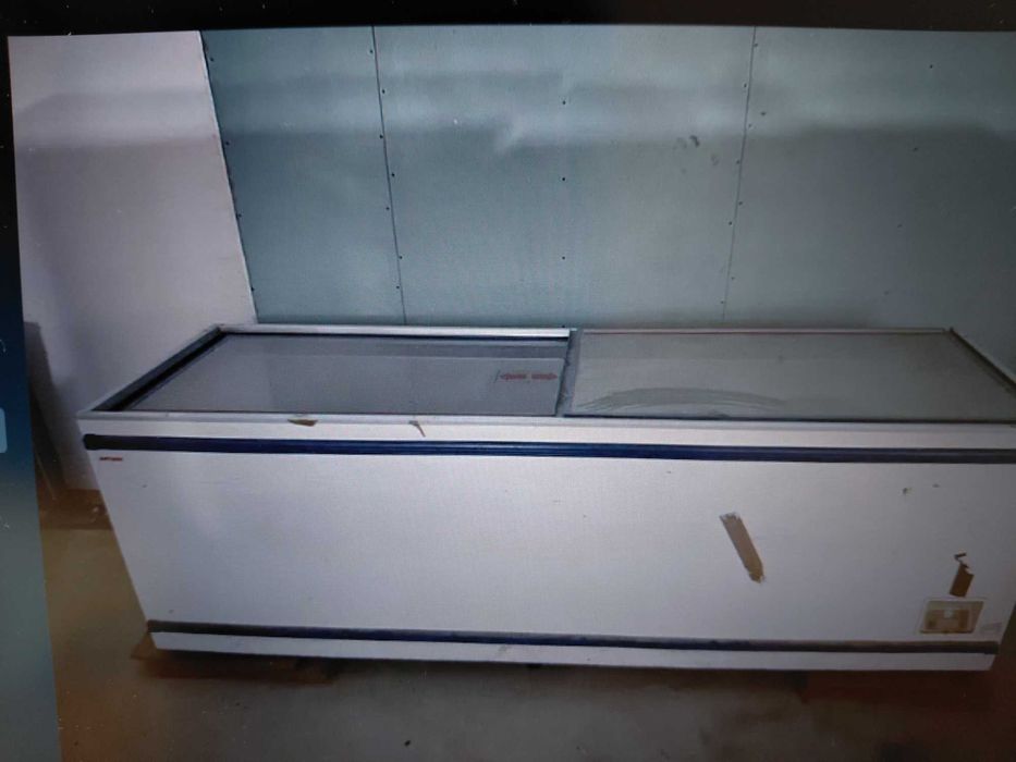 Zamrażarka  skrzyniowa boneta AHT  250cm  bardzo dobry stan