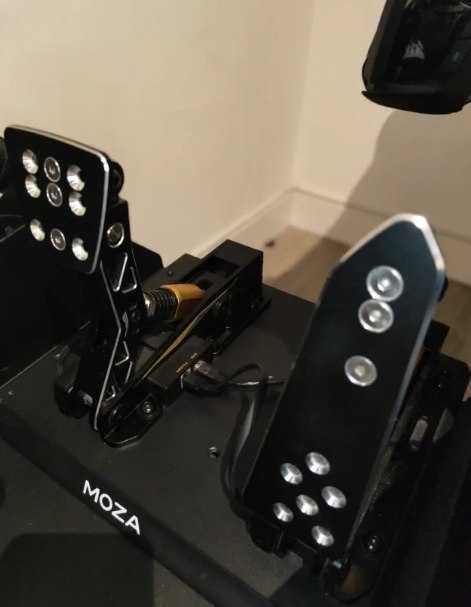 MOZA R9 V2 Base + KS Wheel + Pedais CRP Racing