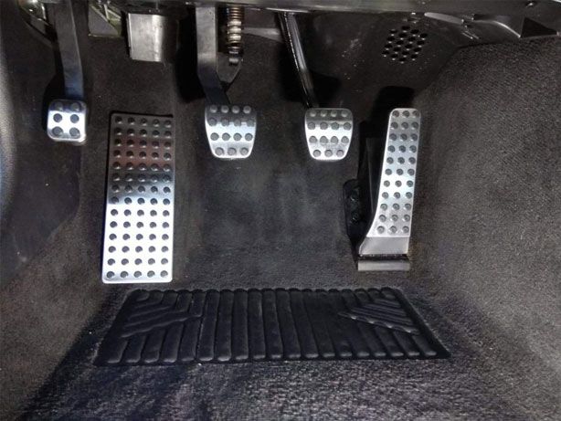 Capas Pedais + Apoio Mercedes W203/W204/W211/W212/W210 (NOVO)
