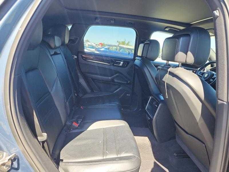 Porsche CAYENNE 2018