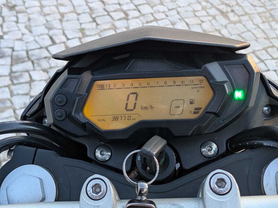 Mota Benelli BN125