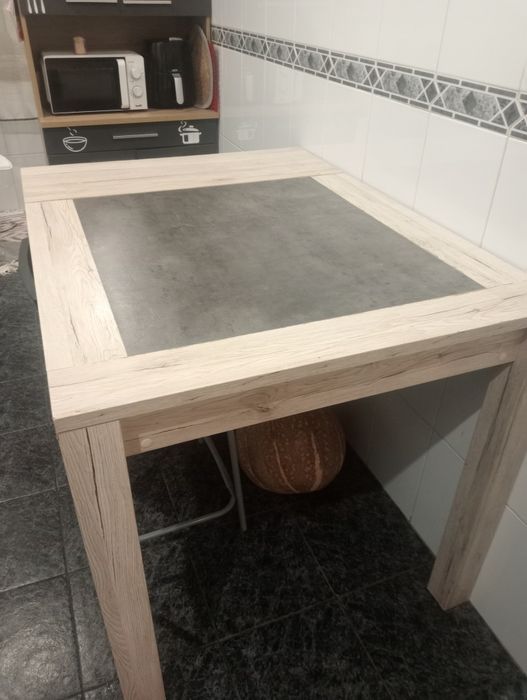 Mesa de cozinha em mdf