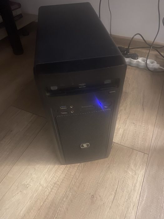 Komputer stacjonarny pc