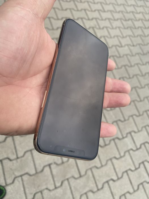 Iphone 11 pro zloty