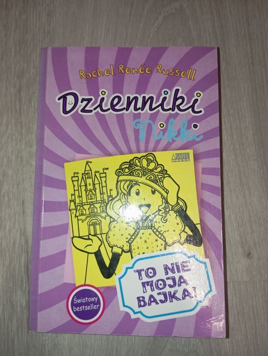 Książka "Dzienniki Nikki. To nie moja bajka!" Rachel Renée Russell