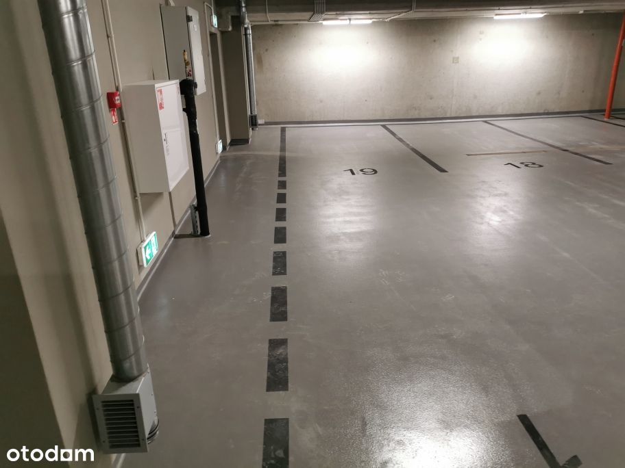 Miejsce postojowe w hali garażowej Manu Park Ogrodowa 4