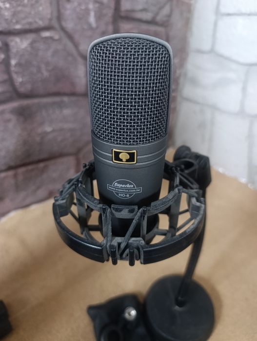 Студійний мікрофон + гнучка стійка Superlux