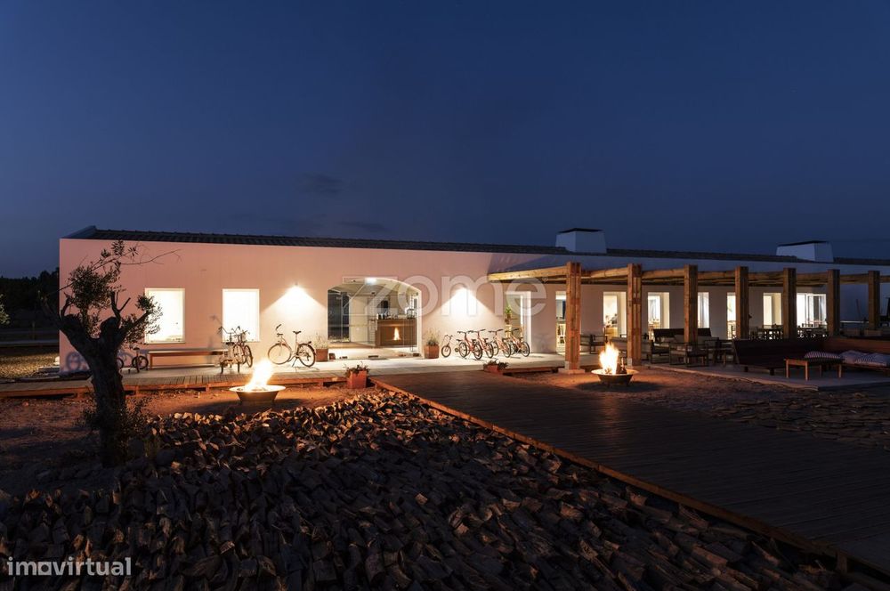 T1 - Craveiral Farmhouse