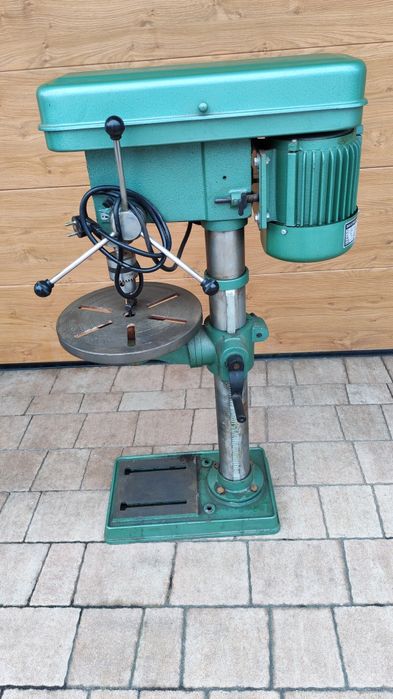 Wiertarka kolumnowa Ferm FM16