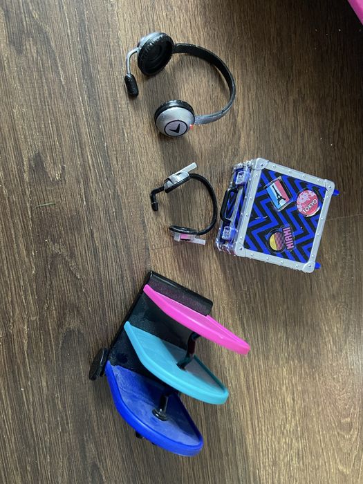 Літак LOL OMG Travel