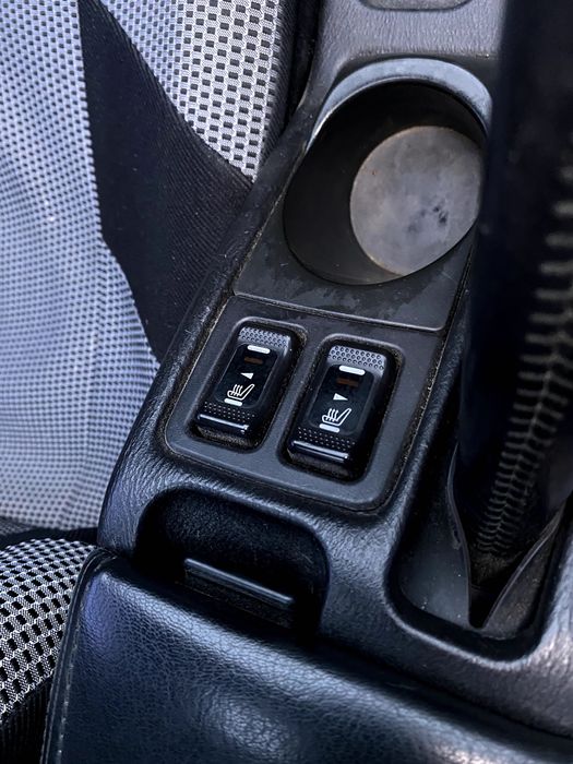 Продам Subaru Legacy 2000 рік можлива розстрочка, кредит, обмін!