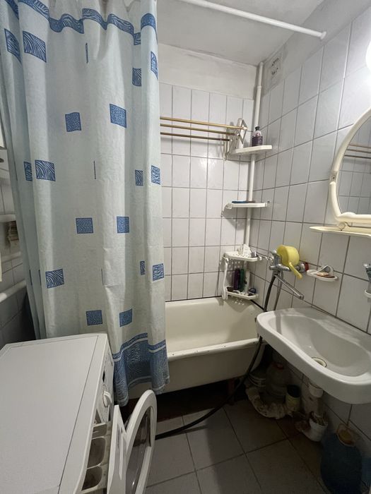 Оренда кімнати для дівчини