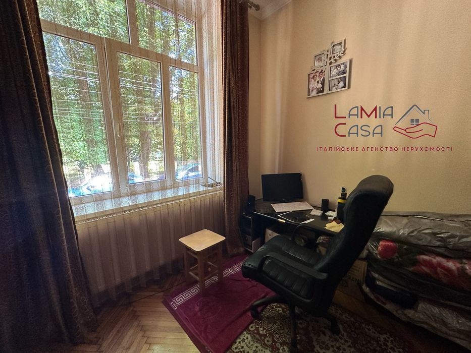 Продаж 3 кімнатноі квартири напроти парку Шевченка